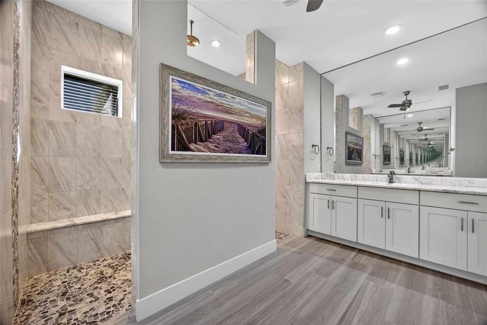 Image 21 of 48 For 3307 Dominica Court