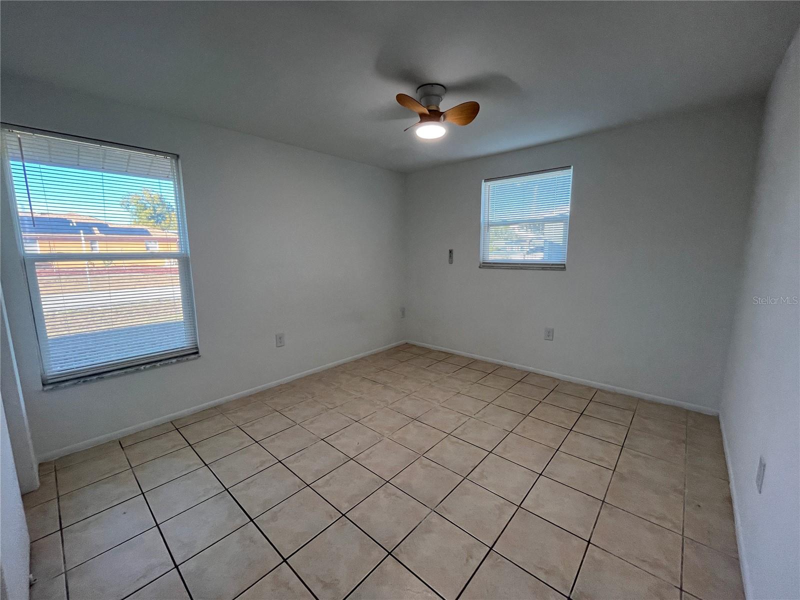 Image 12 of 19 For 1057 Tropical Avenue Nw