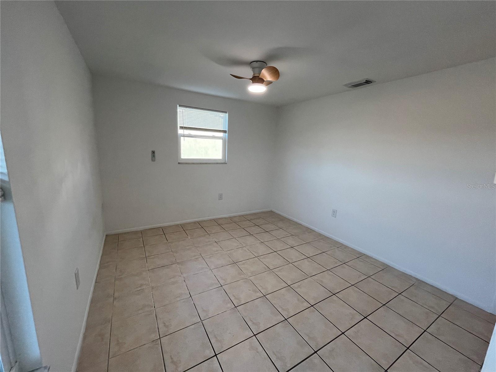 Image 14 of 19 For 1057 Tropical Avenue Nw