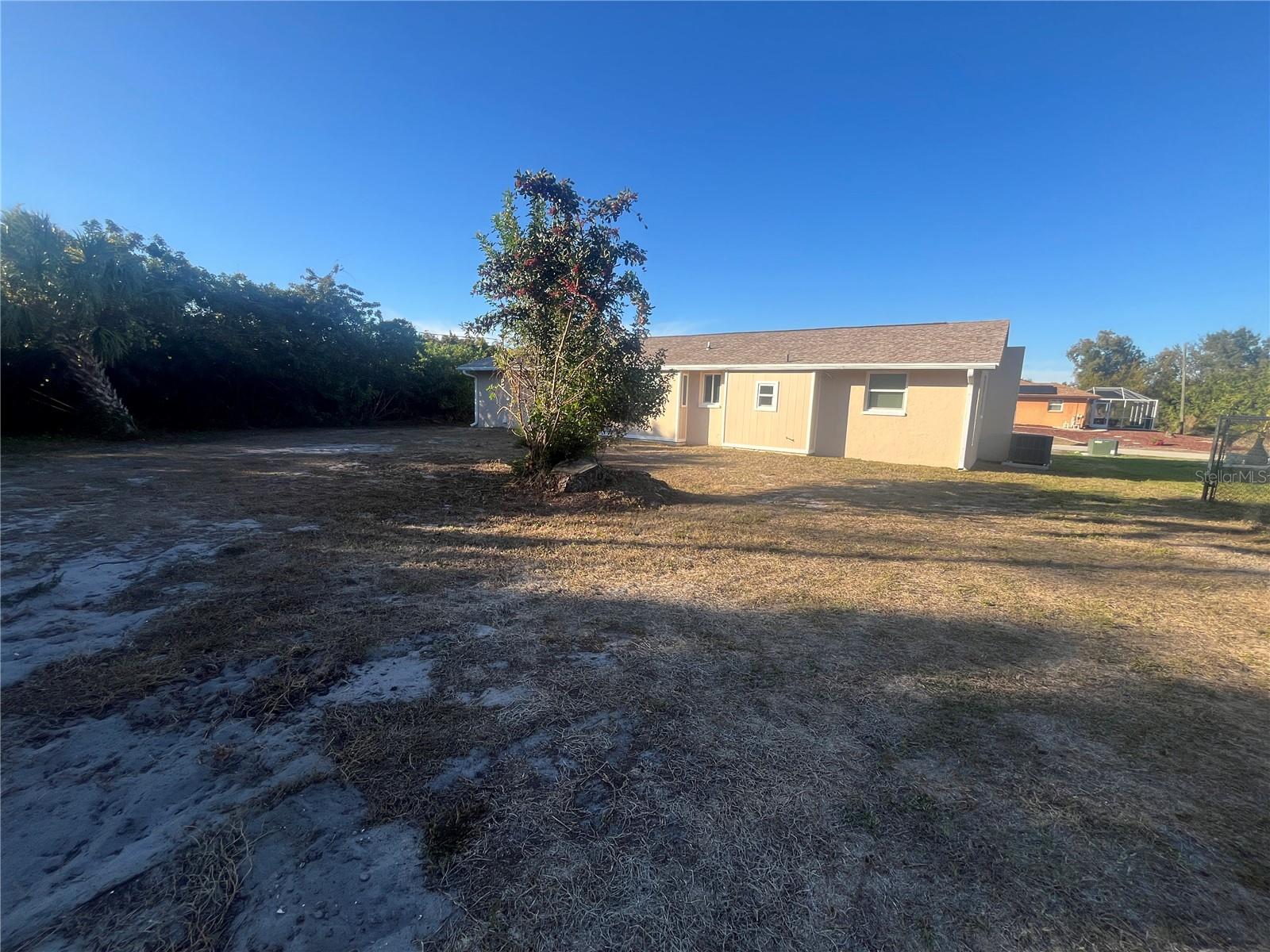 Image 18 of 19 For 1057 Tropical Avenue Nw