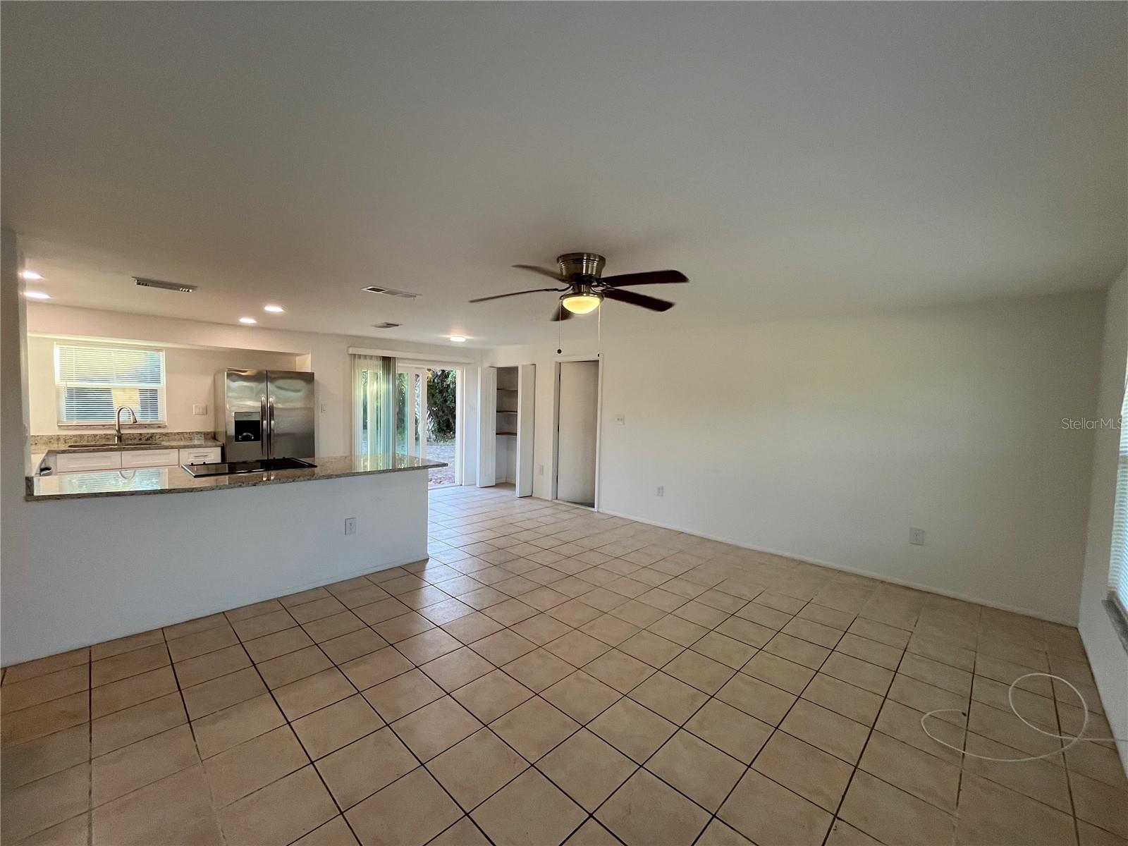 Image 3 of 19 For 1057 Tropical Avenue Nw