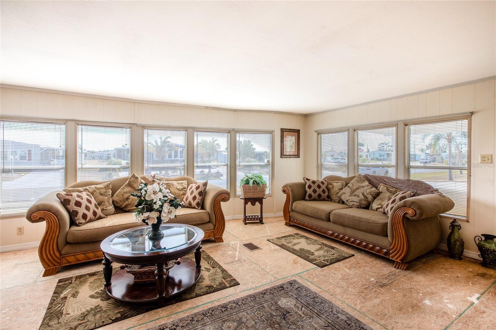 Image 16 of 33 For 2720 Grebe Lane