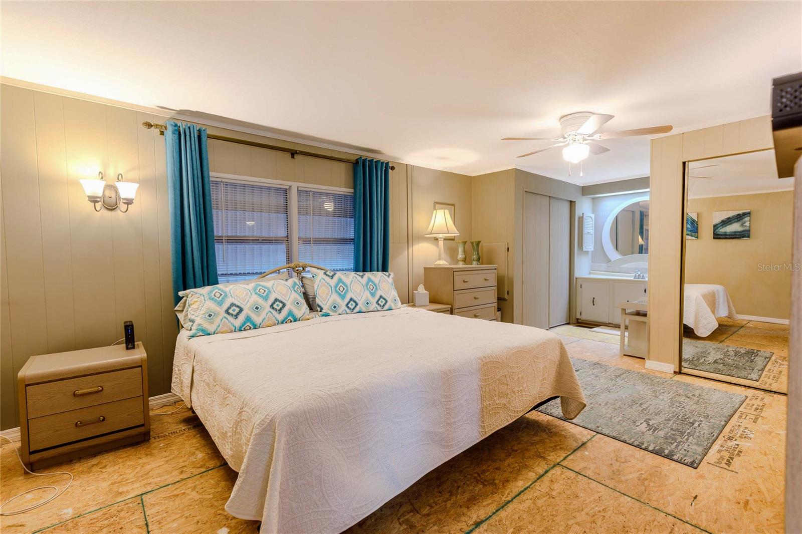 Image 18 of 33 For 2720 Grebe Lane