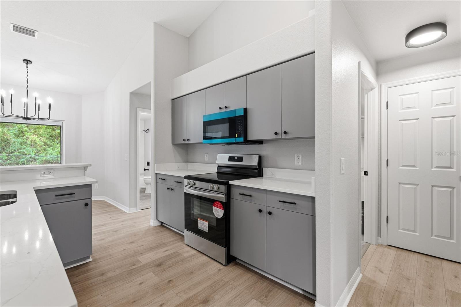 Image 12 of 49 For 1431 Torino Street