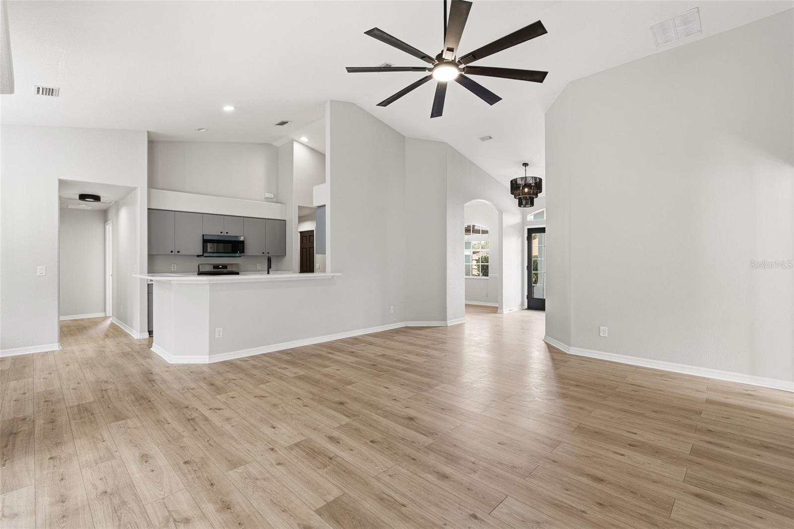 Image 29 of 49 For 1431 Torino Street