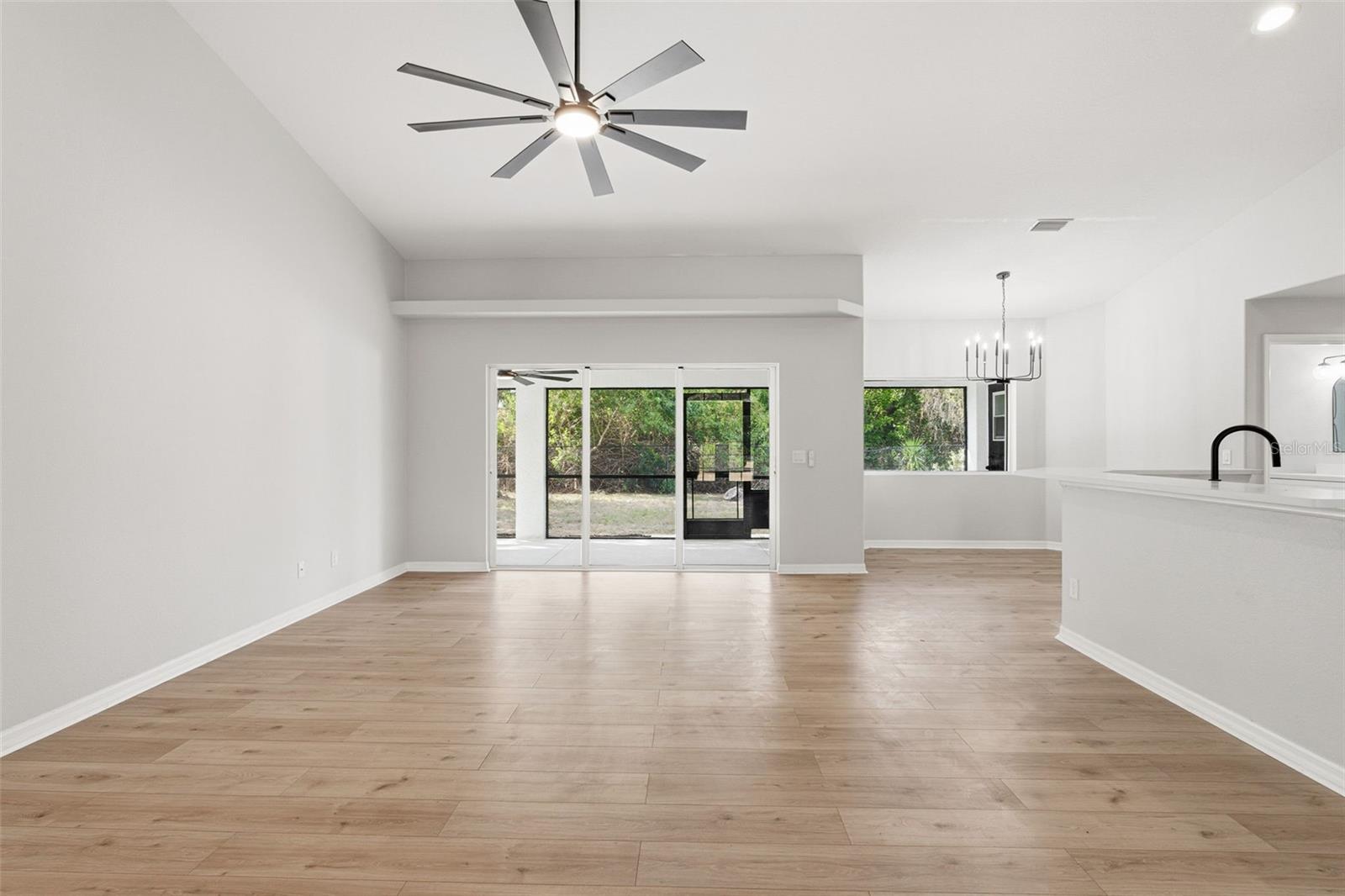 Image 31 of 49 For 1431 Torino Street