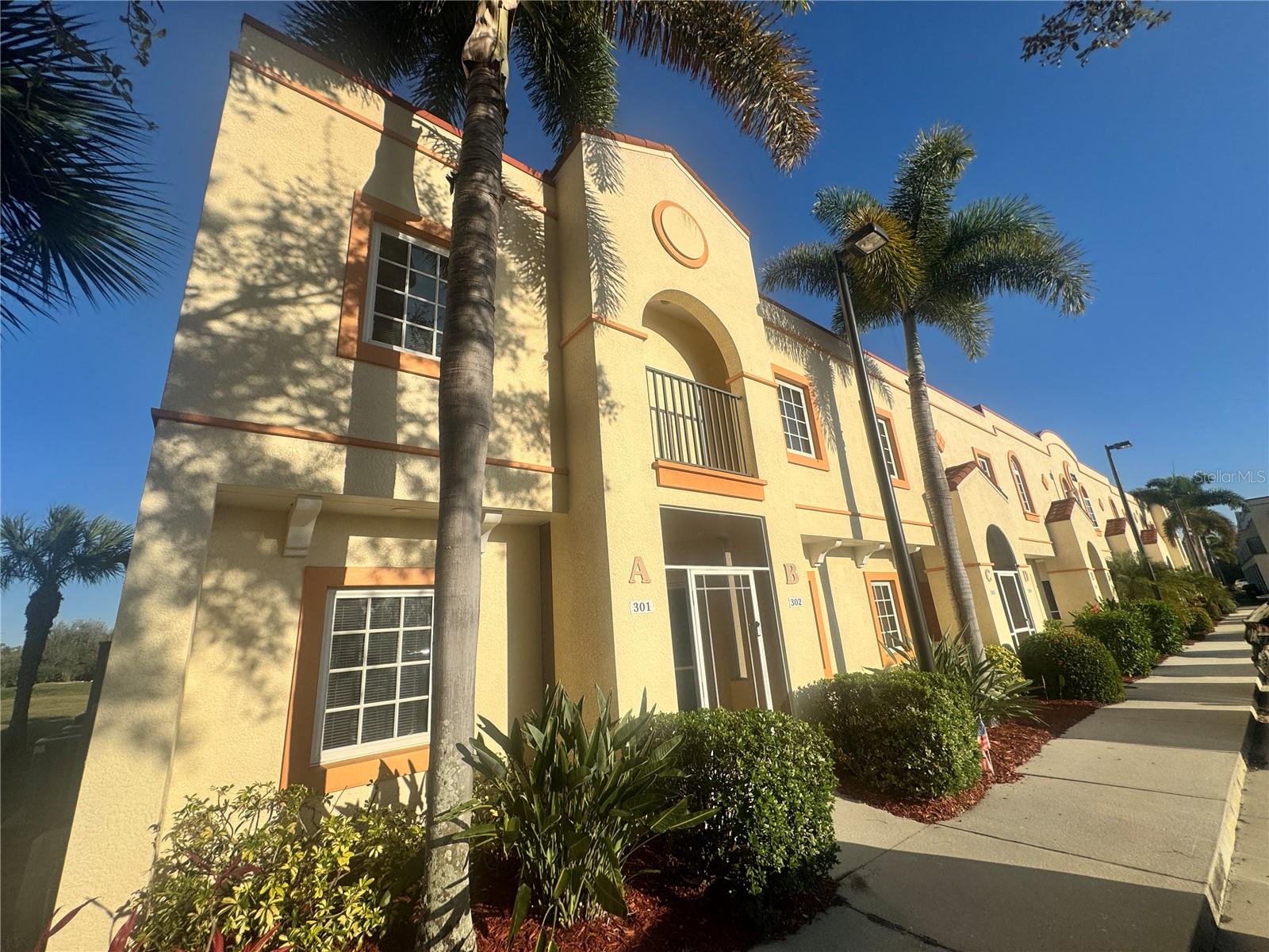 Image 7 of 33 For 1216 Rio De Janeiro Avenue 301