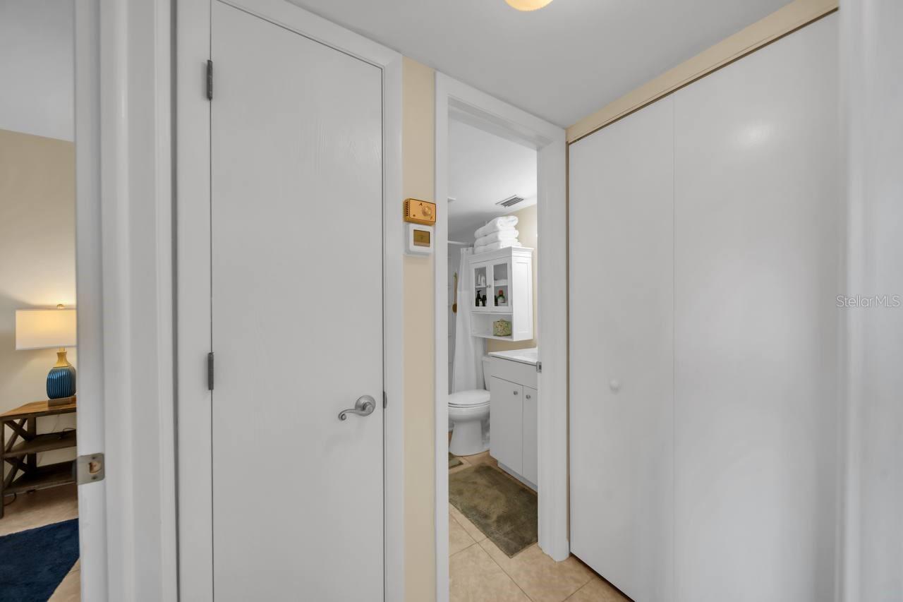 Image 28 of 50 For 25275 Rampart Boulevard 1601