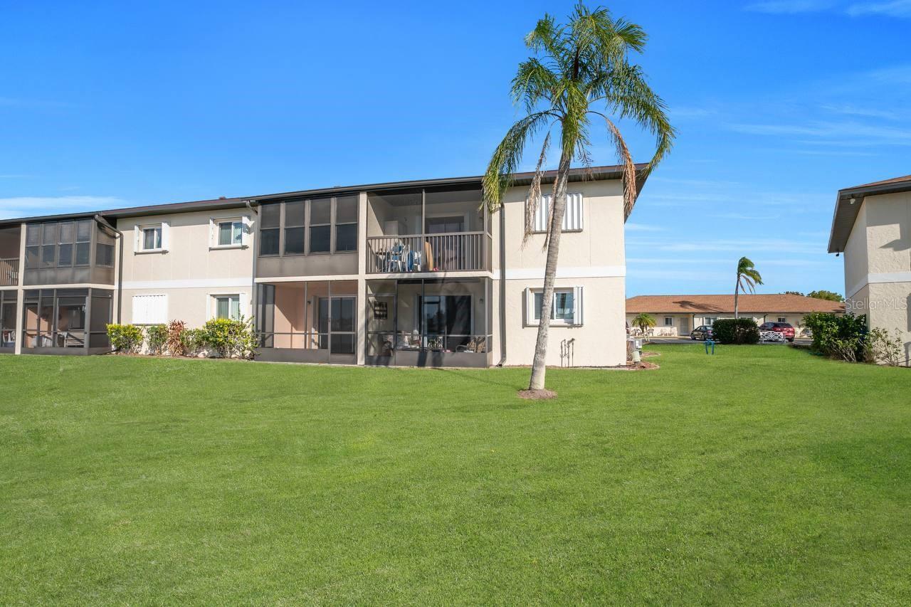 Image 34 of 50 For 25275 Rampart Boulevard 1601