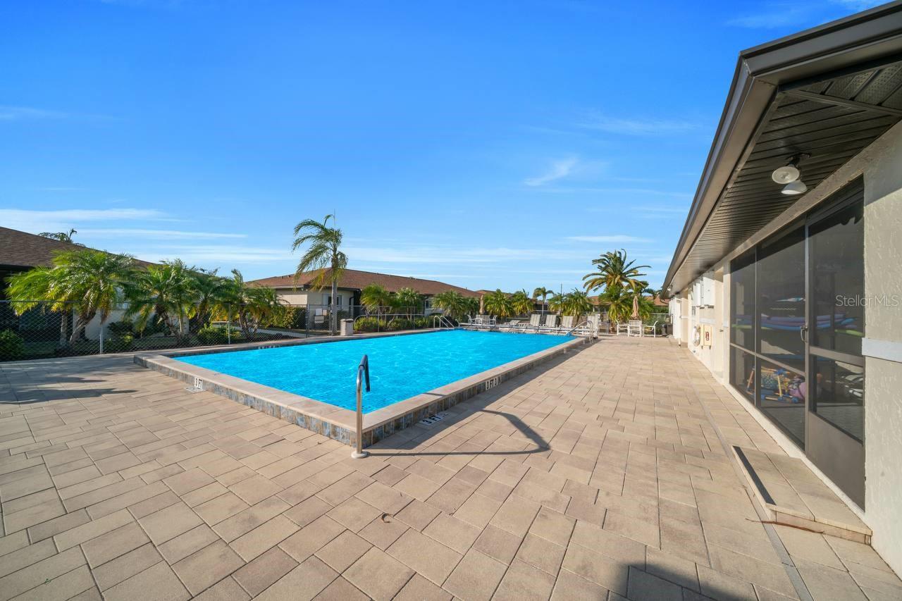 Image 35 of 50 For 25275 Rampart Boulevard 1601