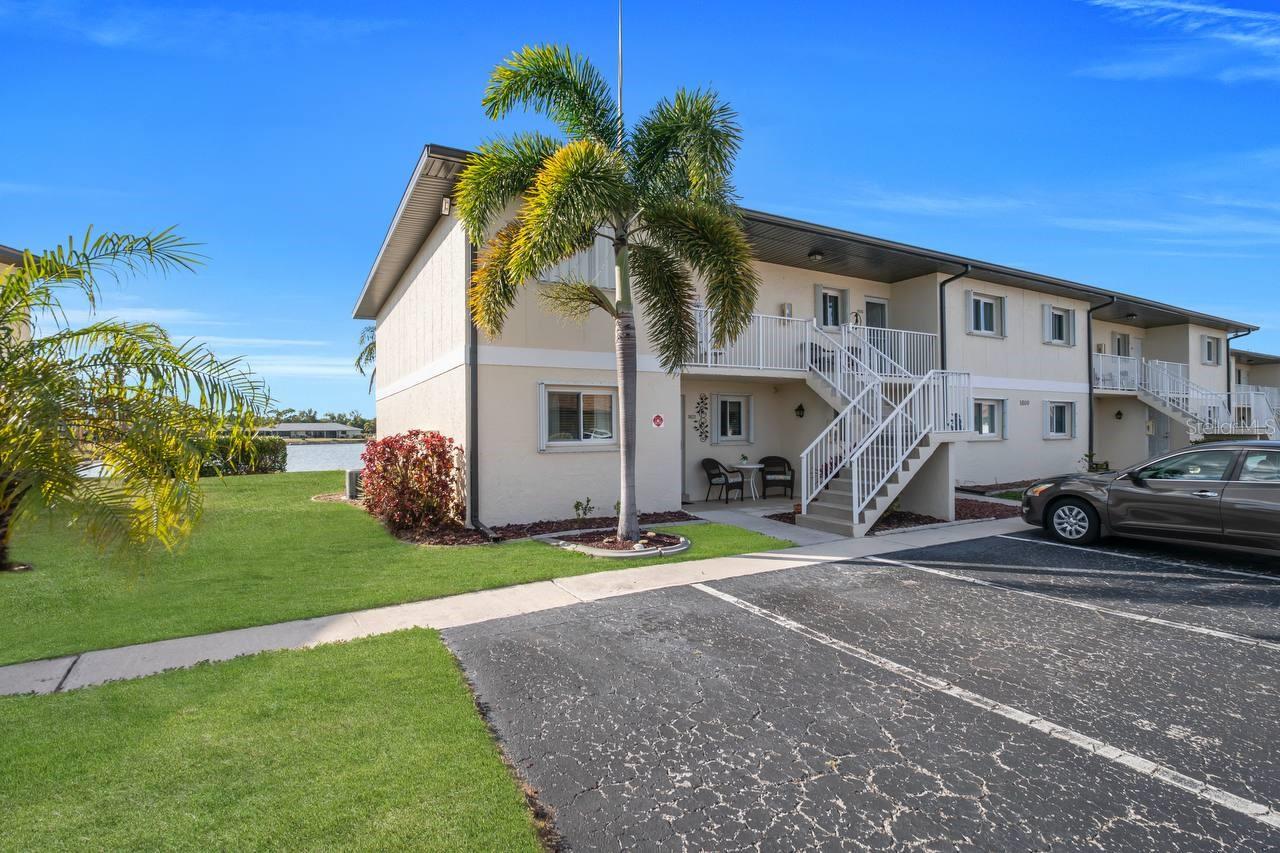 Image 4 of 50 For 25275 Rampart Boulevard 1601