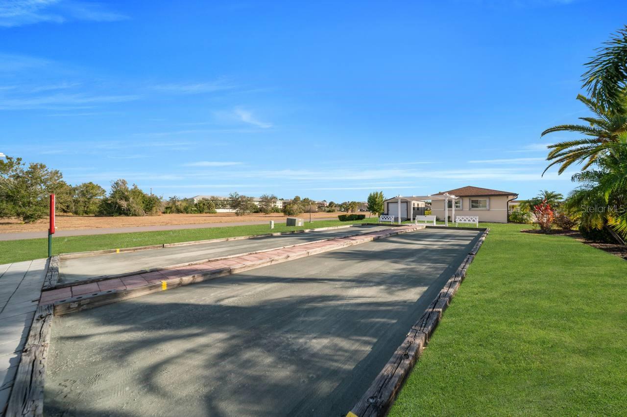 Image 40 of 50 For 25275 Rampart Boulevard 1601