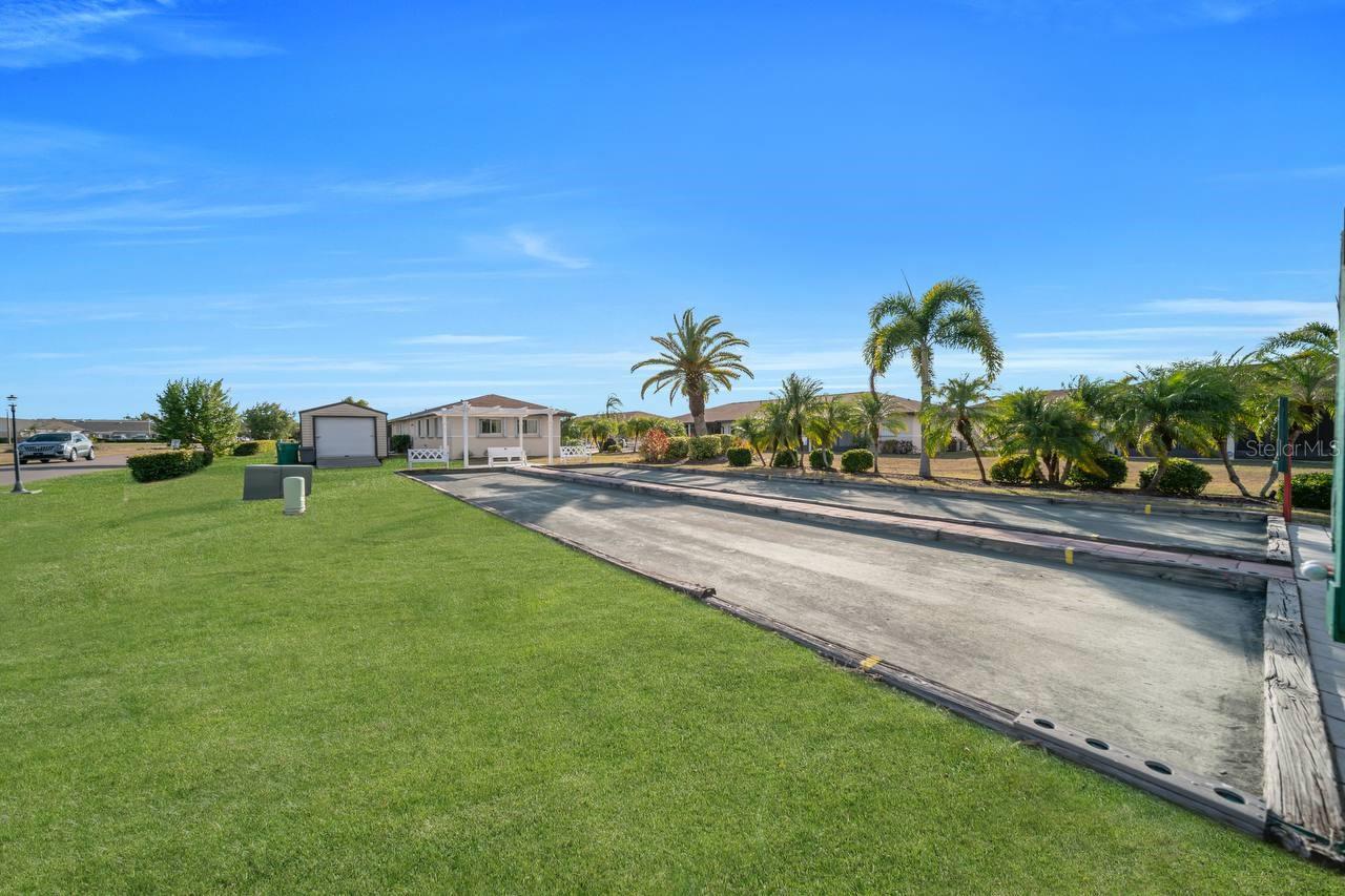 Image 42 of 50 For 25275 Rampart Boulevard 1601