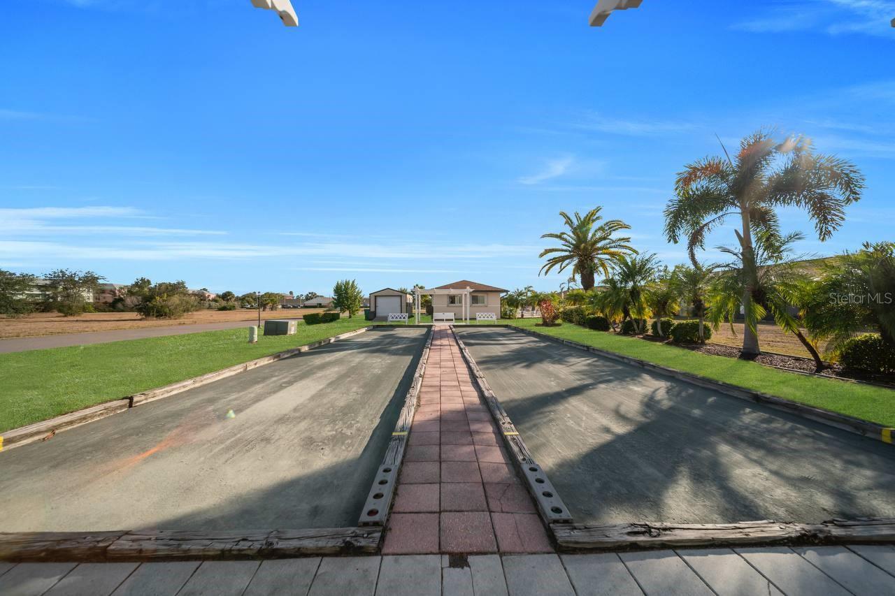 Image 45 of 50 For 25275 Rampart Boulevard 1601