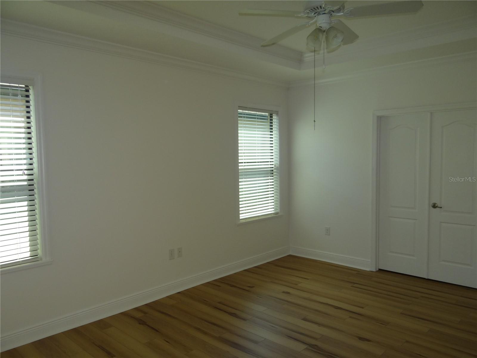 Image 10 of 20 For 4052 River Bank Way