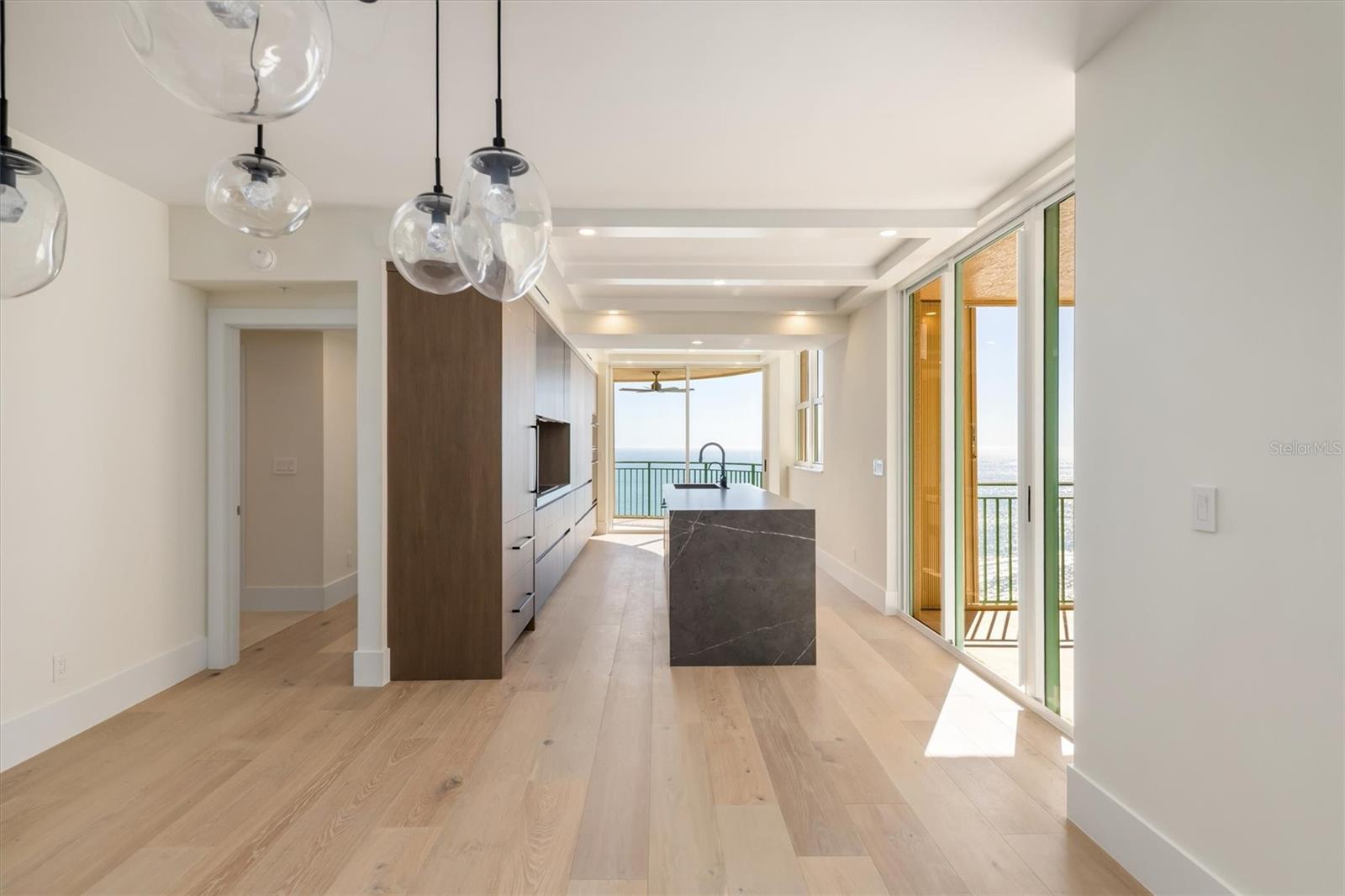 Image 12 of 60 For 980 Cape Marco Drive 1705