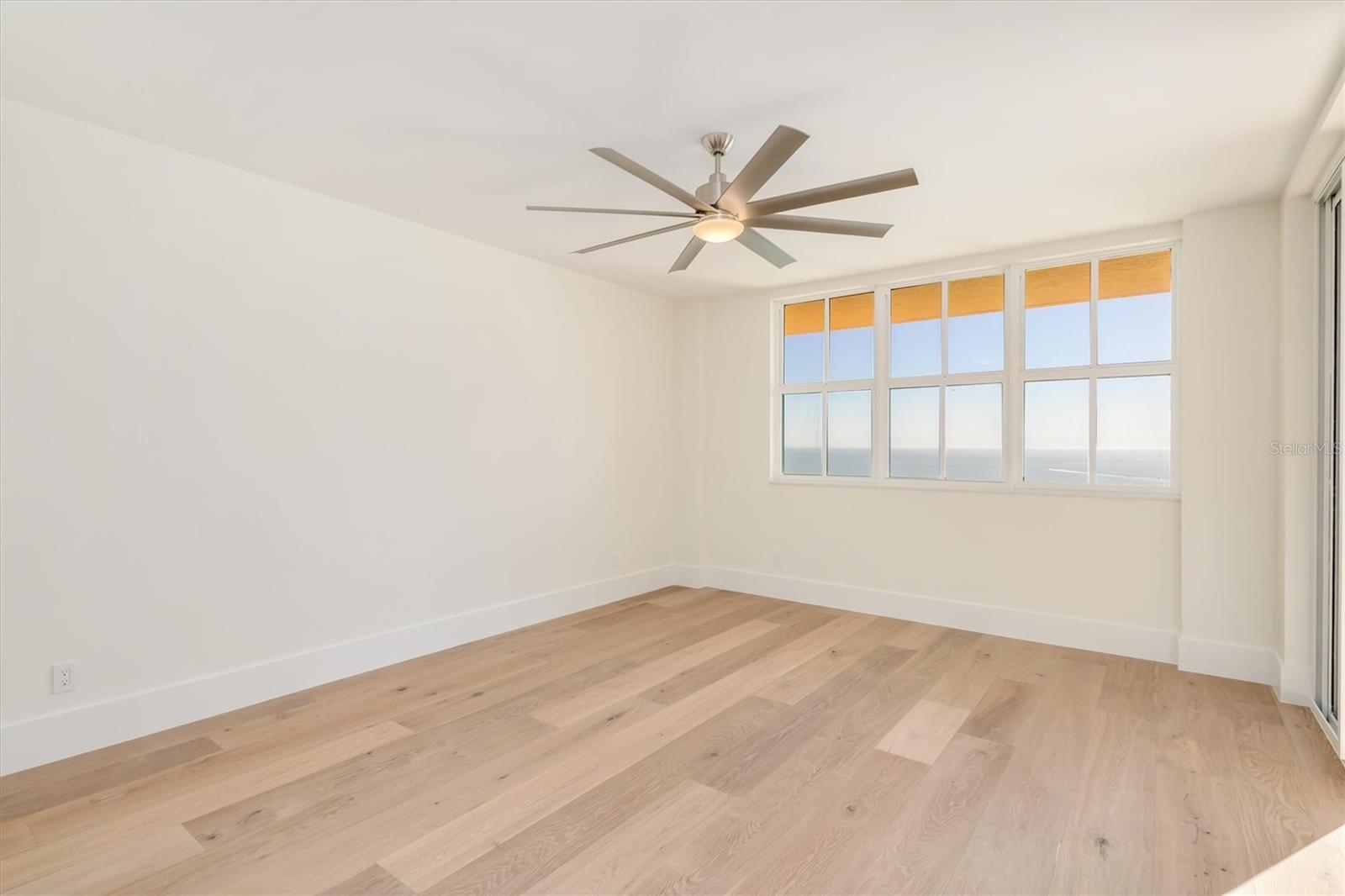 Image 20 of 60 For 980 Cape Marco Drive 1705