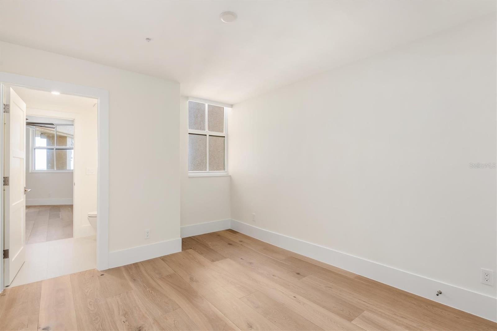 Image 34 of 60 For 980 Cape Marco Drive 1705