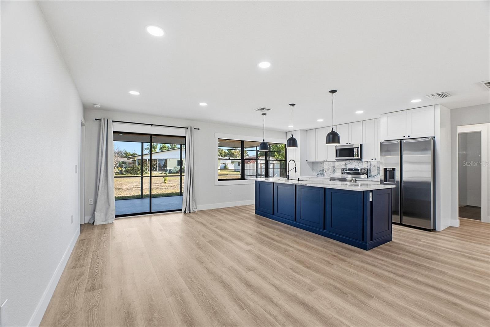 Image 12 of 36 For 1773 Coconut Drive