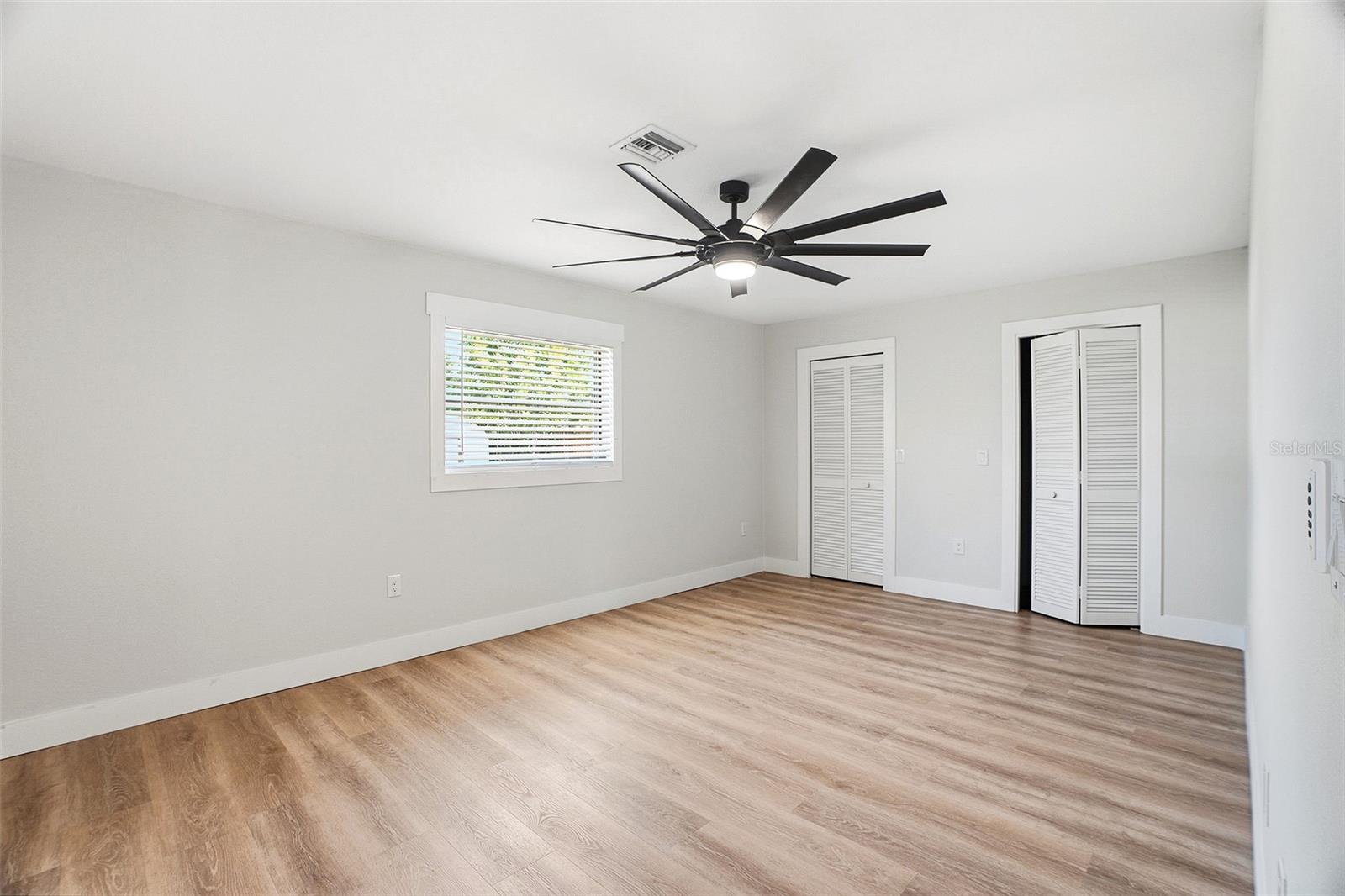 Image 20 of 36 For 1773 Coconut Drive