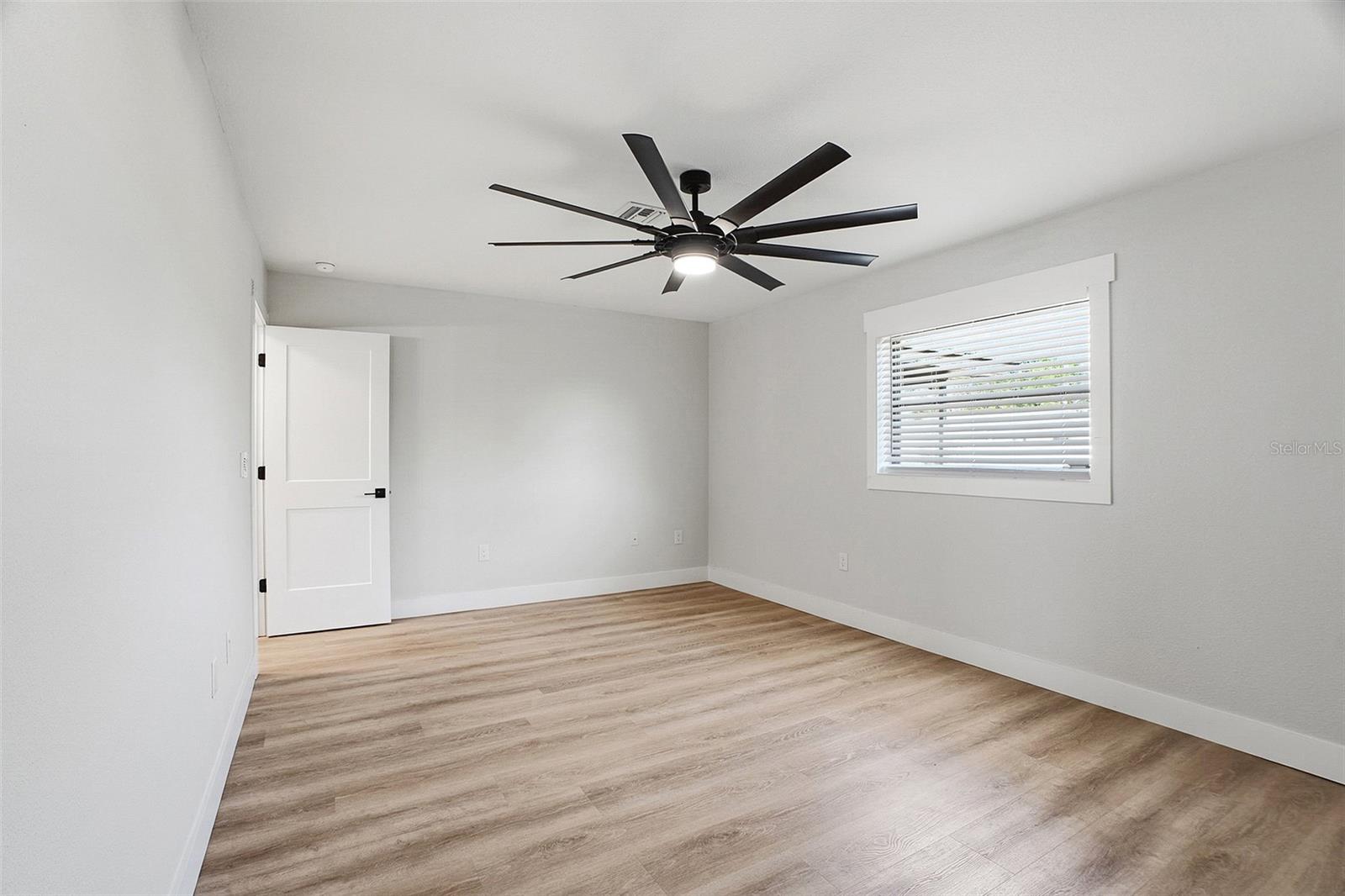 Image 21 of 36 For 1773 Coconut Drive