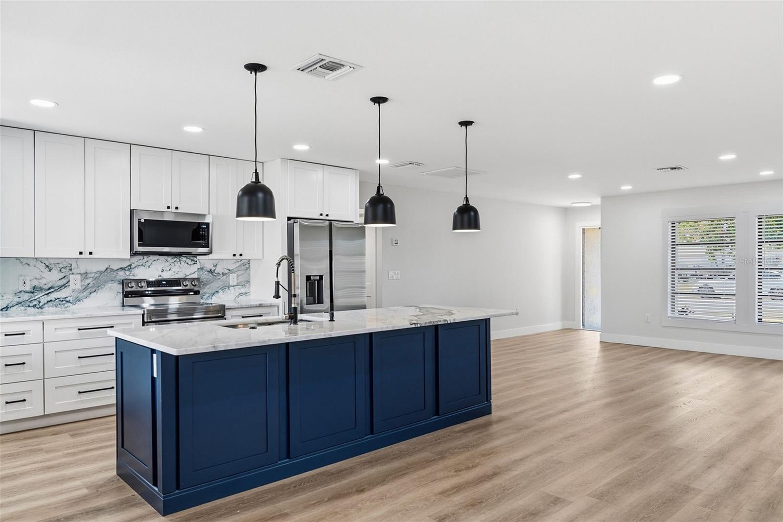 Image 8 of 36 For 1773 Coconut Drive