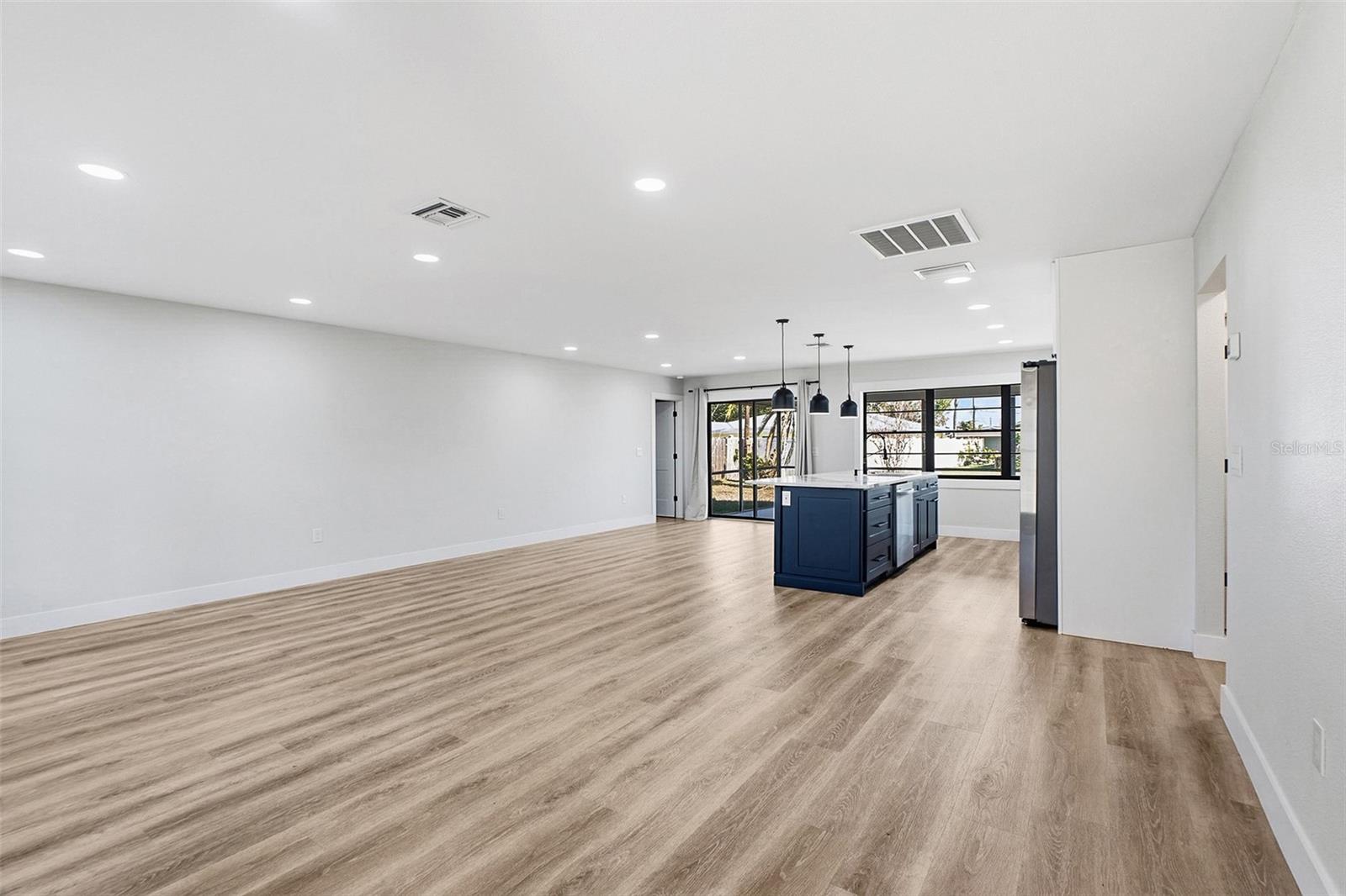 Image 9 of 36 For 1773 Coconut Drive