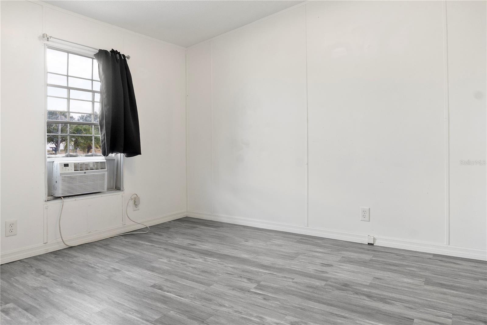 Image 13 of 19 For 6526 Jack Street