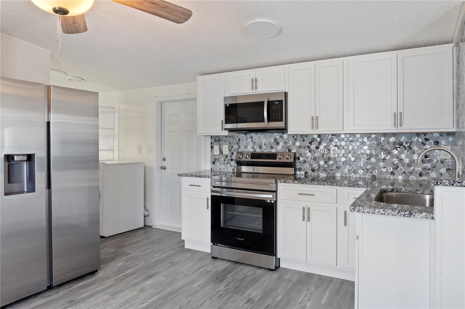 Image 9 of 19 For 6526 Jack Street