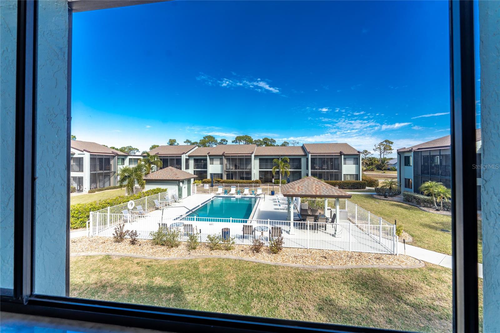 Image 17 of 59 For 301 Islamorada Boulevard 22b