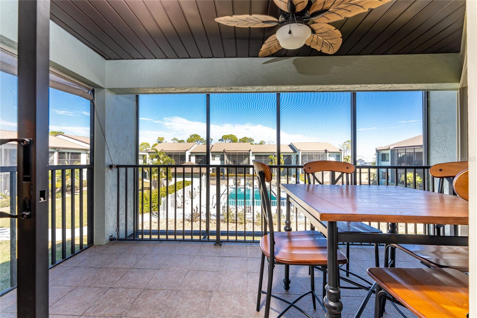 Image 20 of 59 For 301 Islamorada Boulevard 22b