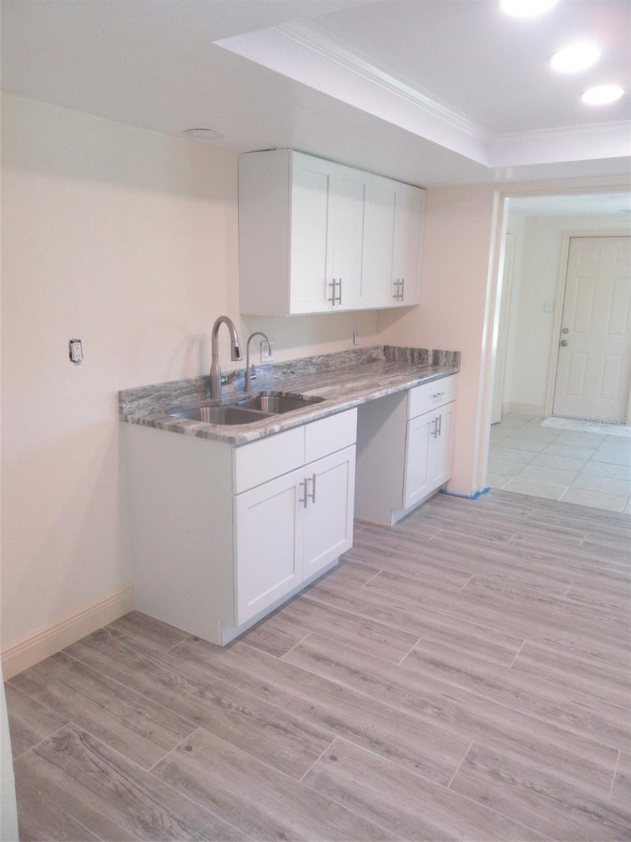 Image 9 of 21 For 1110 Coral Ridge Drive