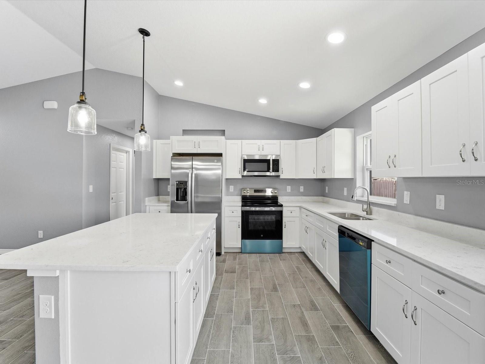 Image 13 of 35 For 4279 Hograth Street