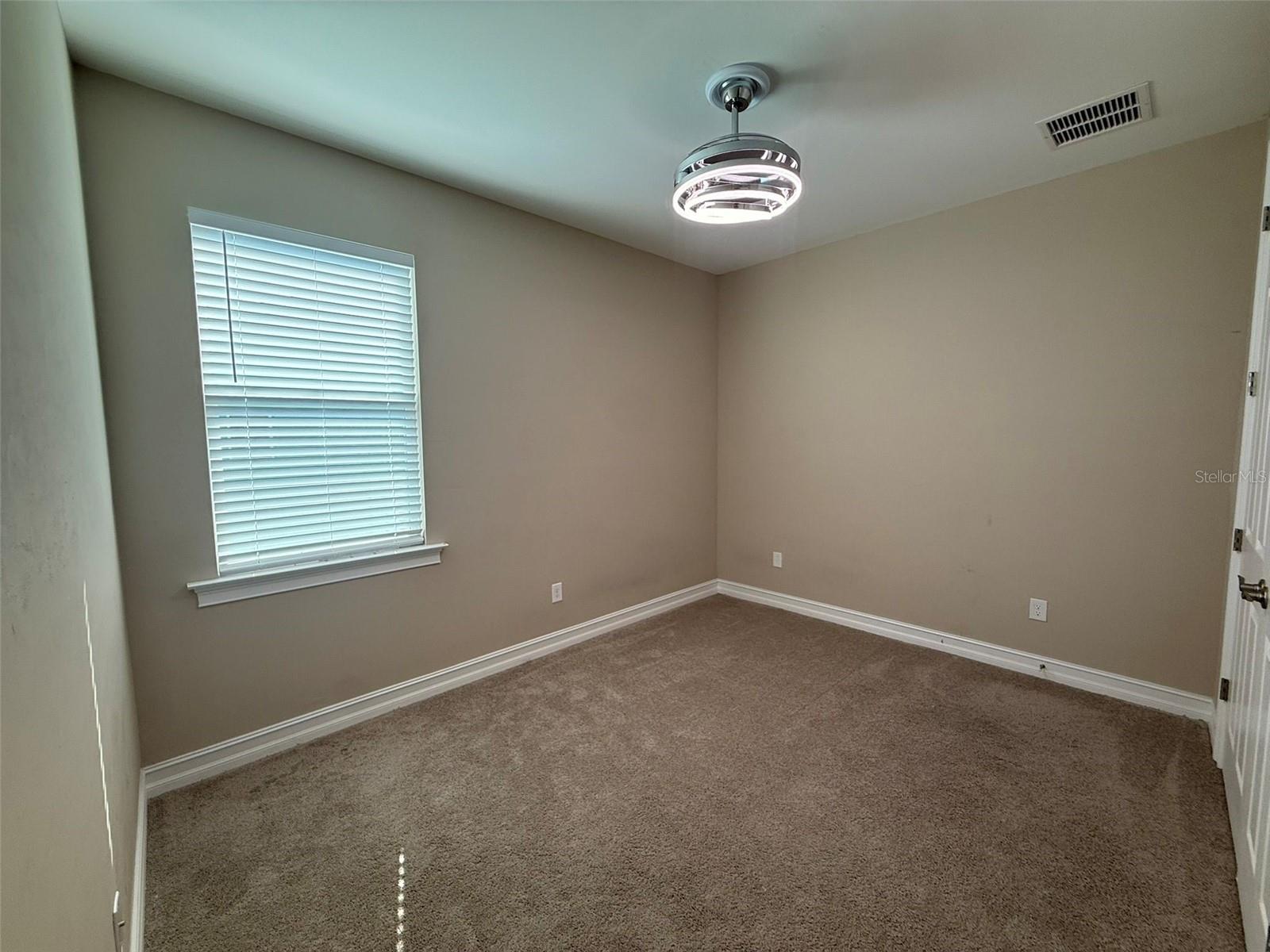 Image 18 of 22 For 1451 Vermouth Lane