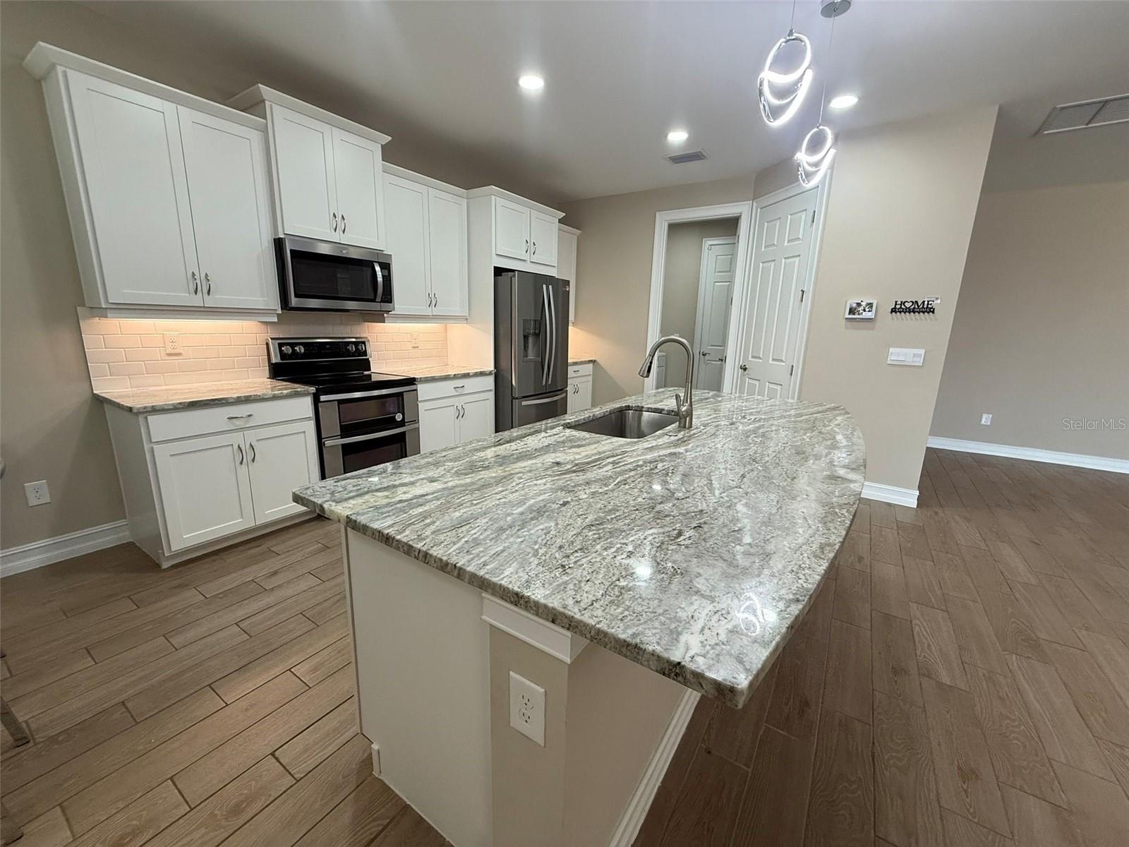 Image 8 of 22 For 1451 Vermouth Lane