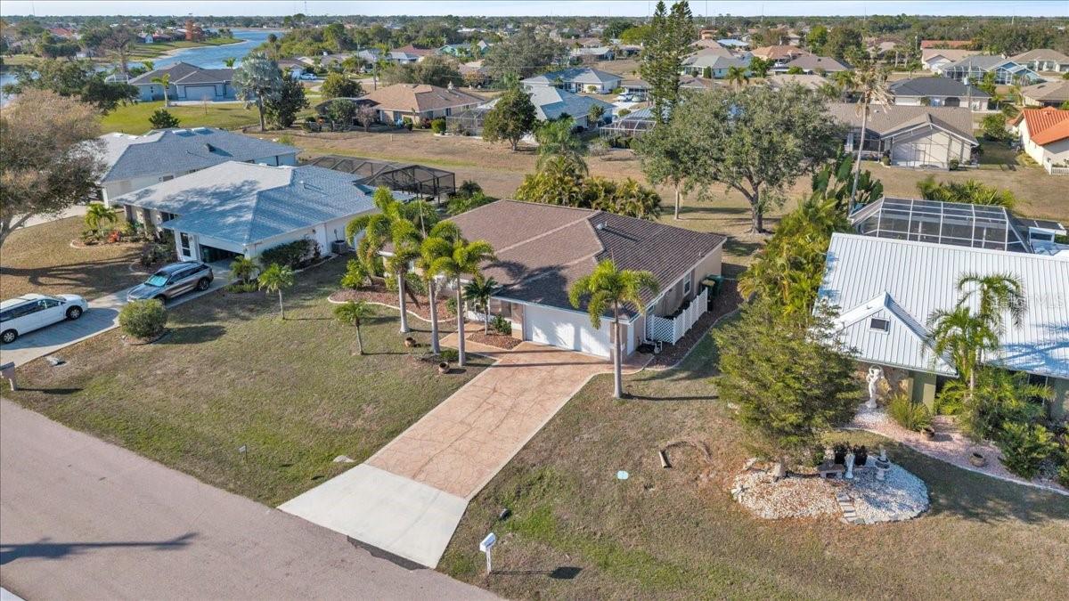 Image 37 of 38 For 26056 Tattersall Lane