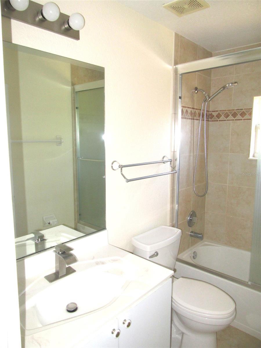 Image 11 of 20 For 8171 Rocliff Avenue