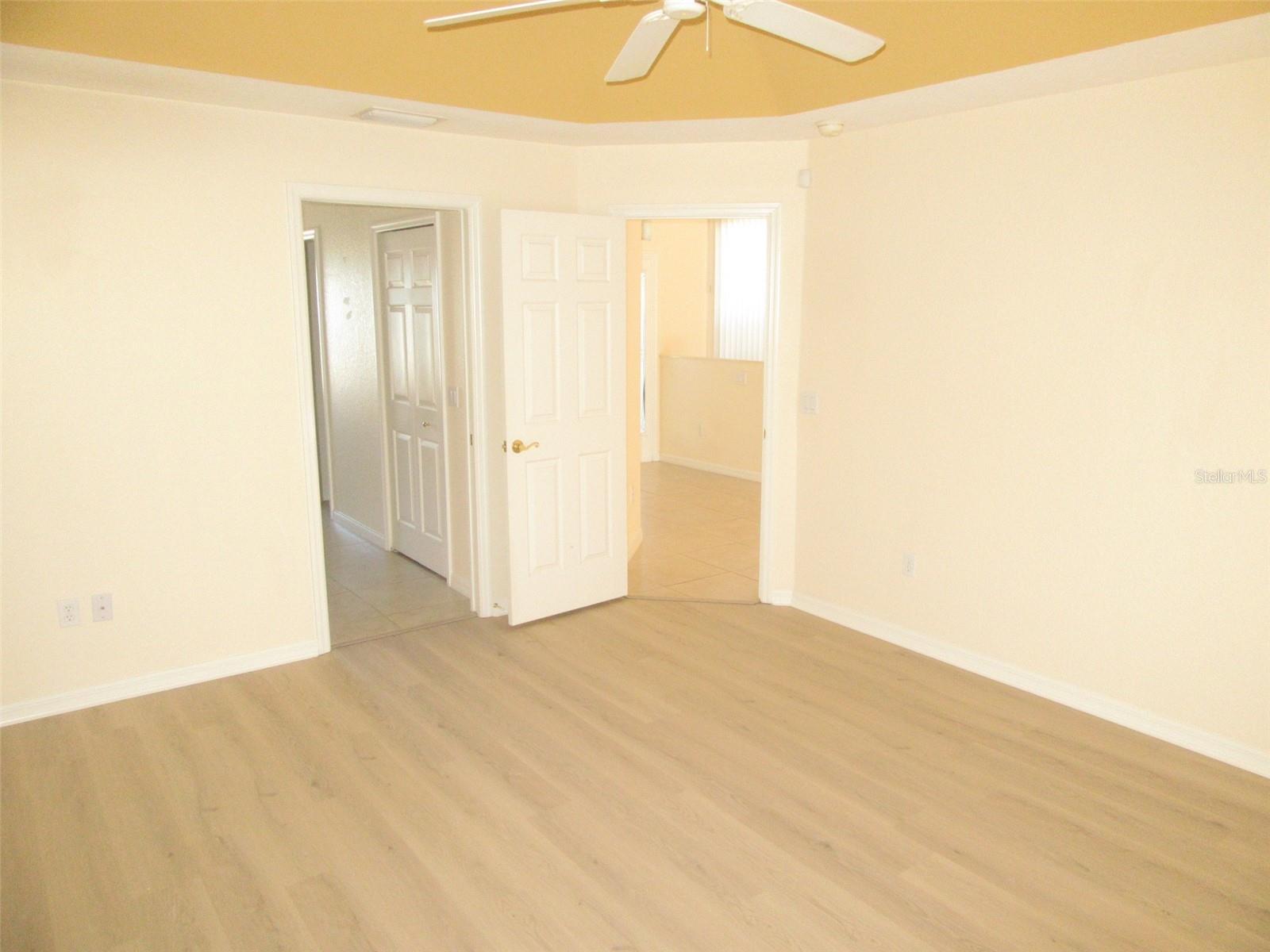 Image 14 of 20 For 8171 Rocliff Avenue