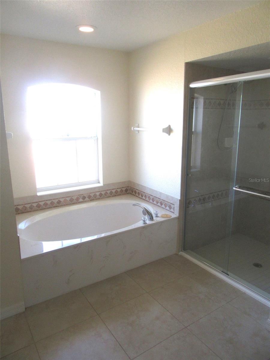 Image 18 of 20 For 8171 Rocliff Avenue