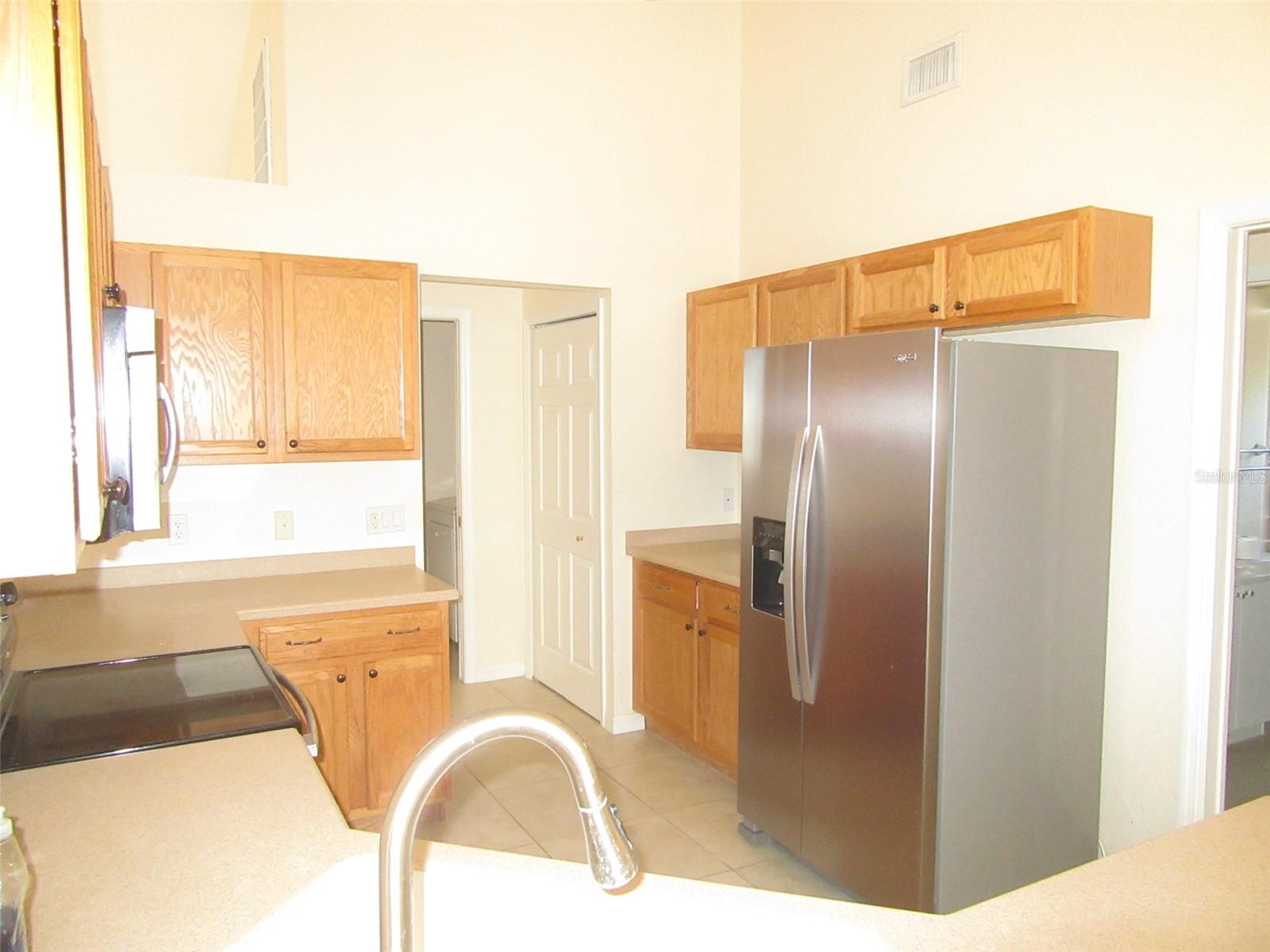 Image 9 of 20 For 8171 Rocliff Avenue