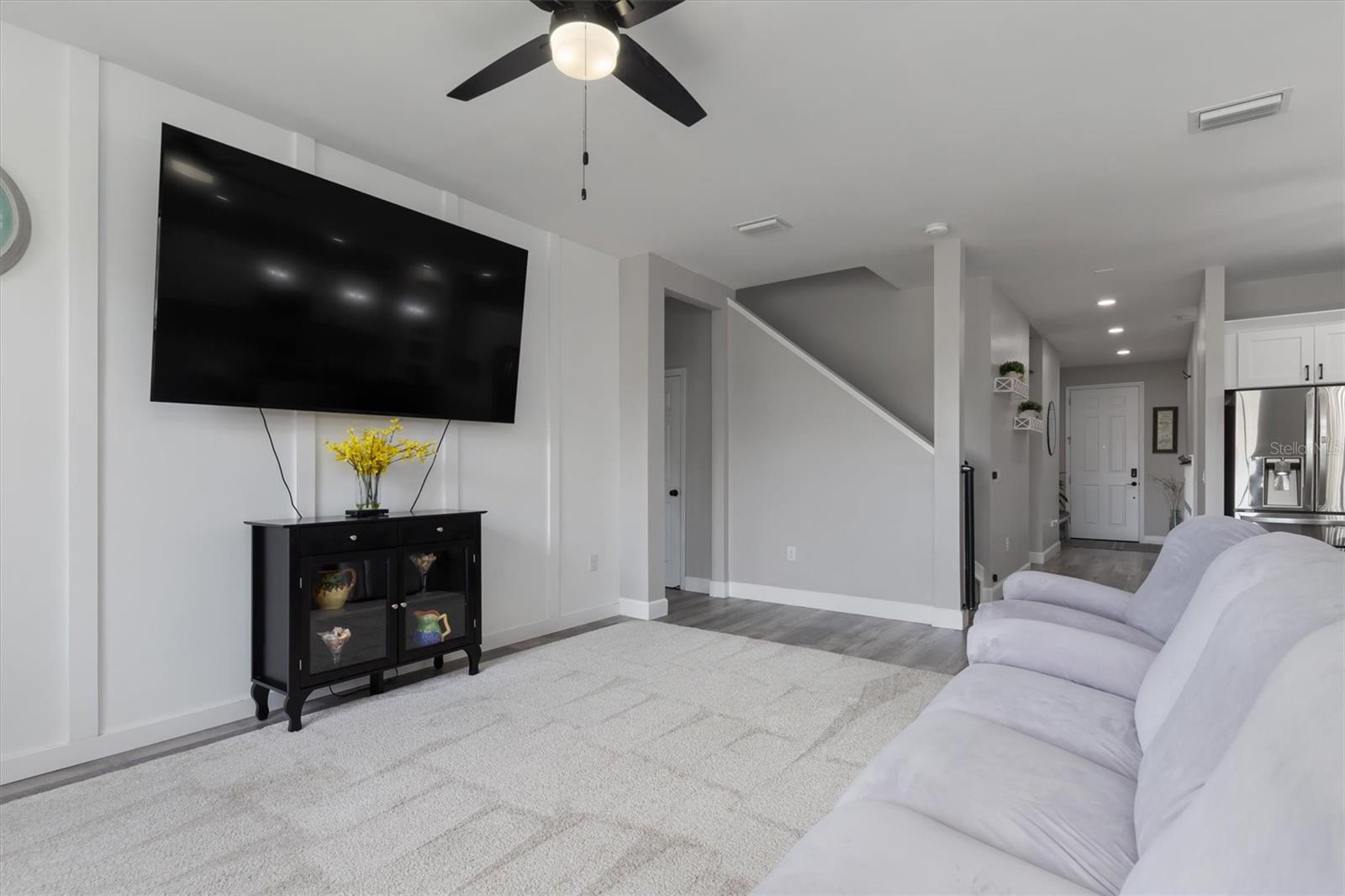 Image 12 of 59 For 2352 Marton Oak Boulevard