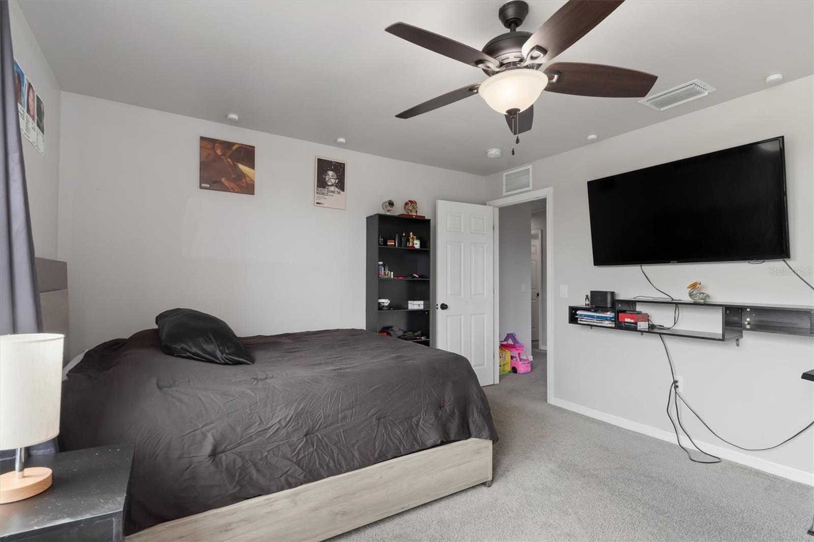 Image 32 of 59 For 2352 Marton Oak Boulevard