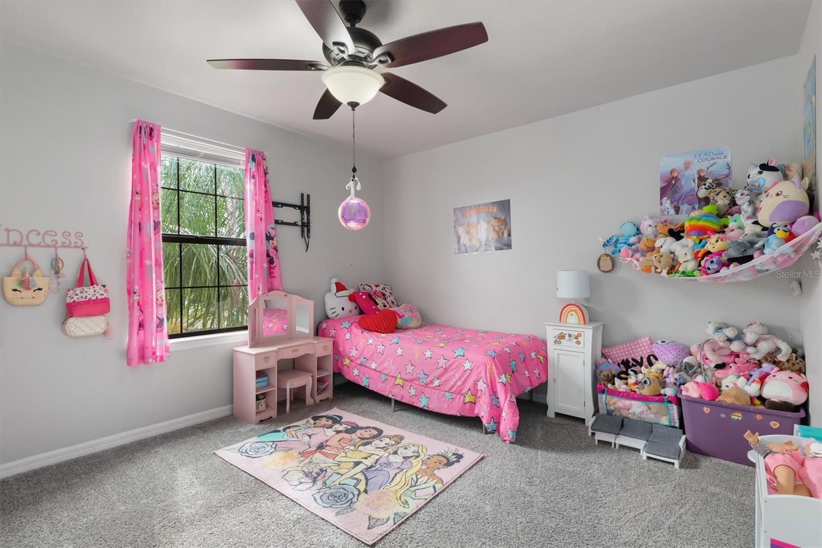 Image 34 of 59 For 2352 Marton Oak Boulevard