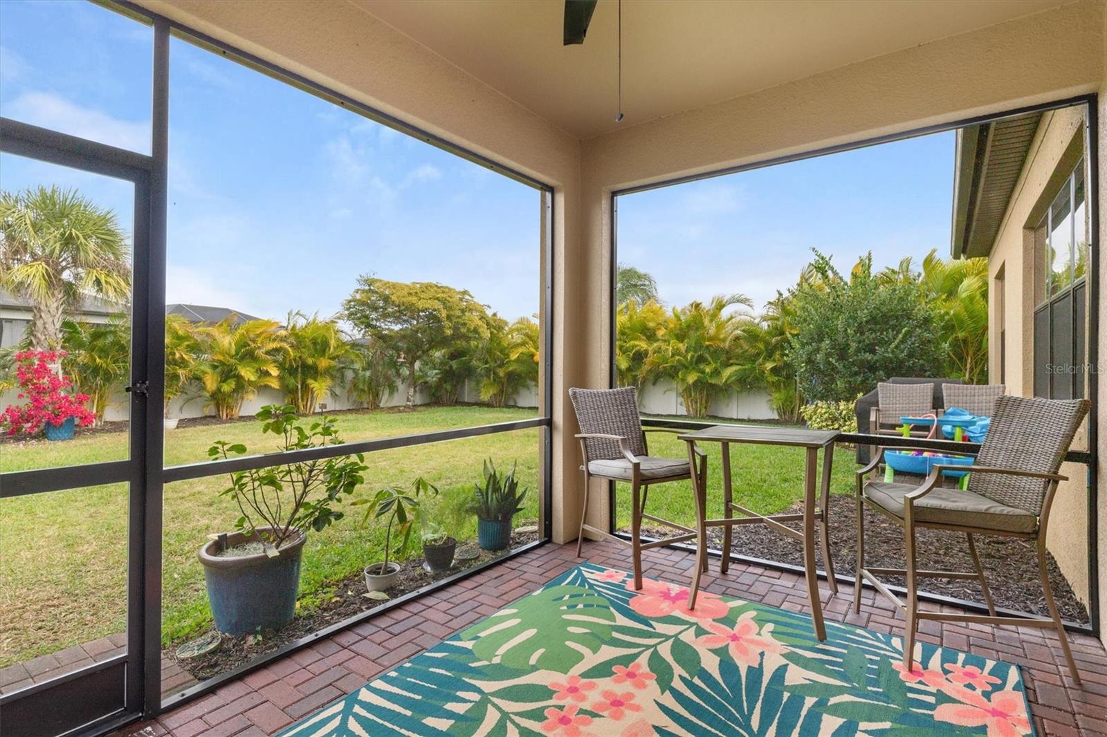 Image 37 of 59 For 2352 Marton Oak Boulevard