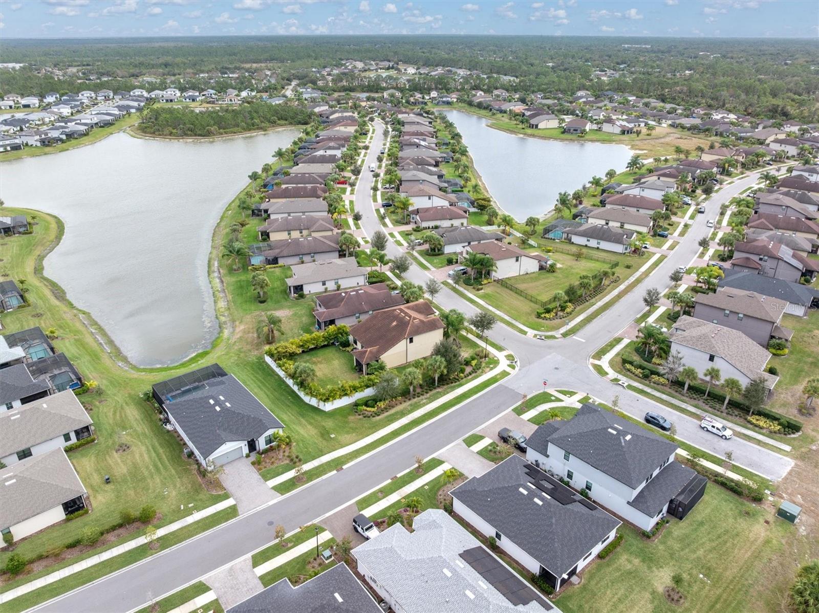 Image 50 of 59 For 2352 Marton Oak Boulevard