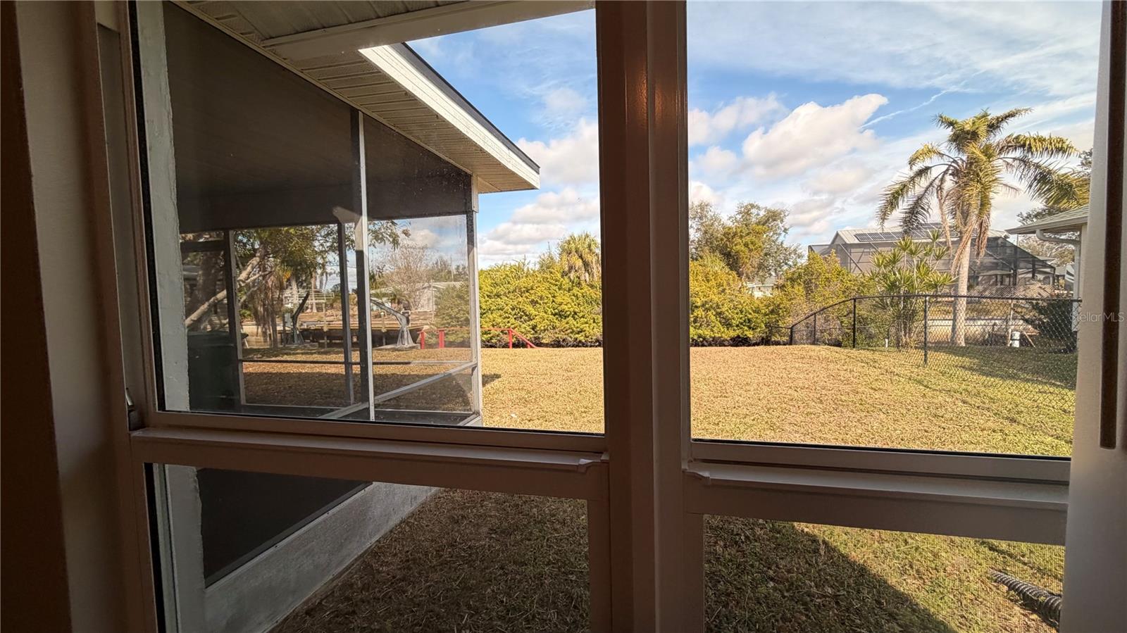 Image 11 of 23 For 28434 Silver Palm