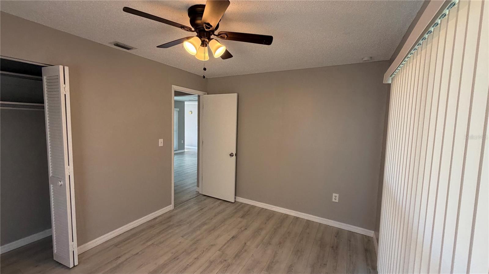 Image 9 of 23 For 28434 Silver Palm