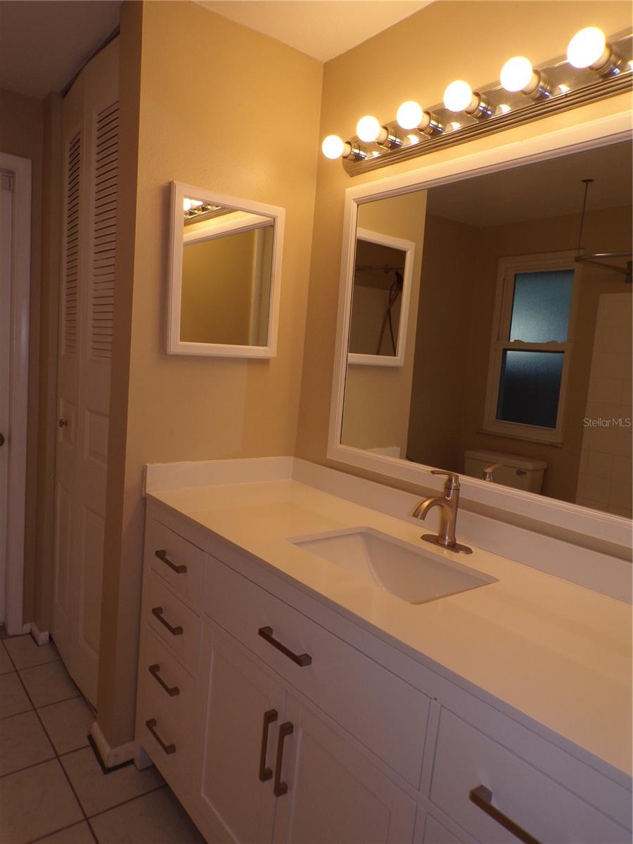 Image 10 of 30 For 22577 Laika Avenue