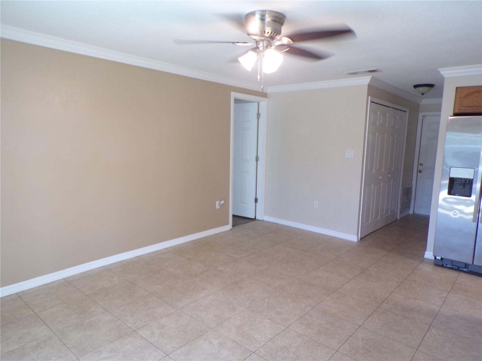 Image 5 of 30 For 22577 Laika Avenue