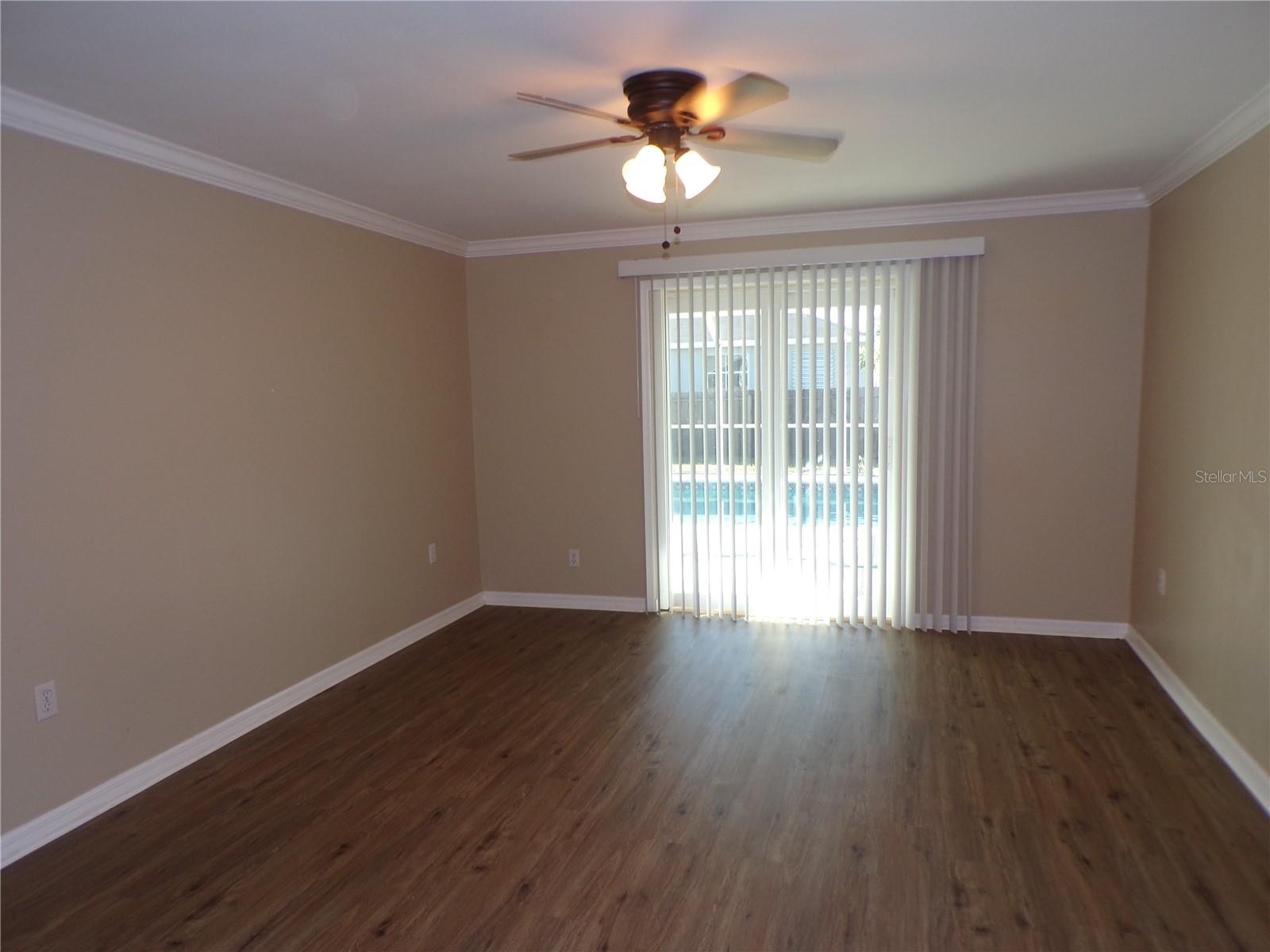 Image 7 of 30 For 22577 Laika Avenue